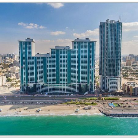 Skyline High Beach 2 Bedroom Apartment Ajman Esterno foto