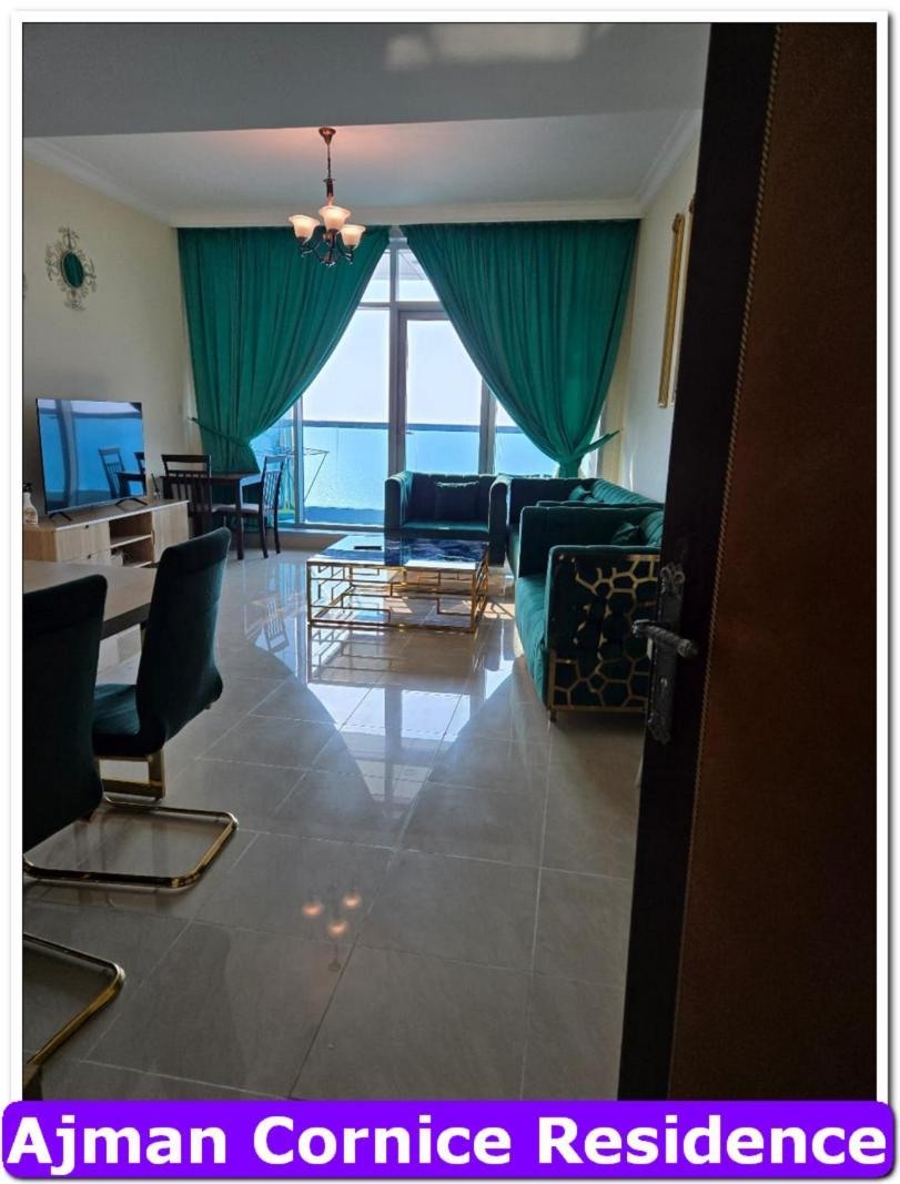 Skyline High Beach 2 Bedroom Apartment Ajman Esterno foto