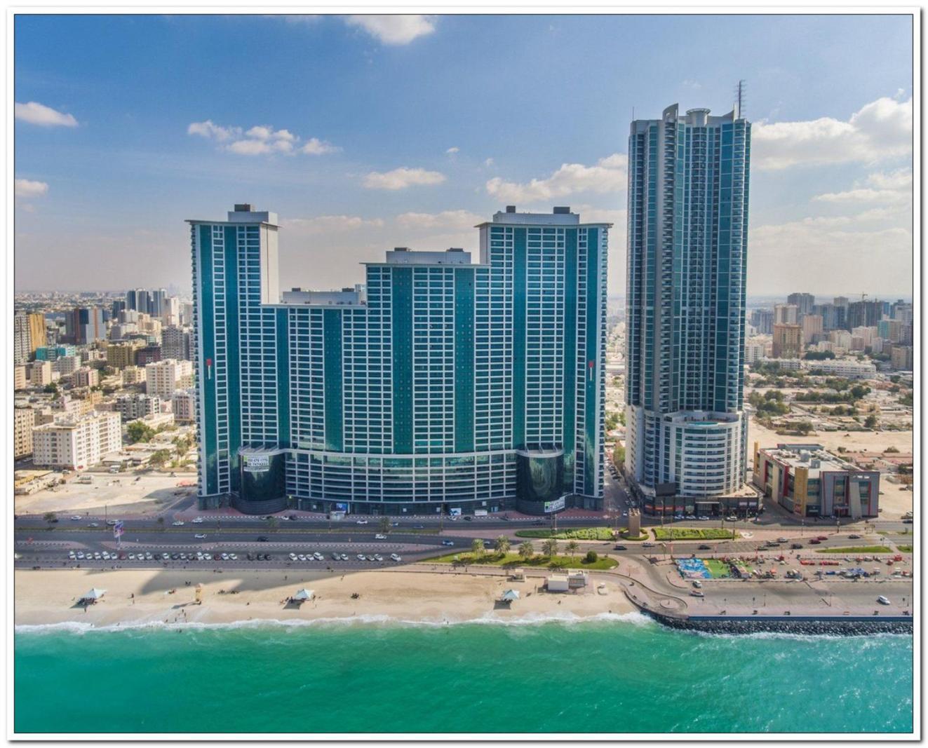 Skyline High Beach 2 Bedroom Apartment Ajman Esterno foto